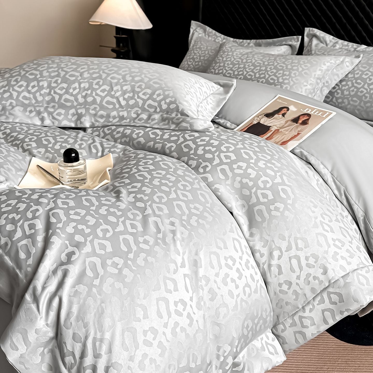 Jacquard Leopard Pattern Silky Satin Duvet Cover Bedding Set