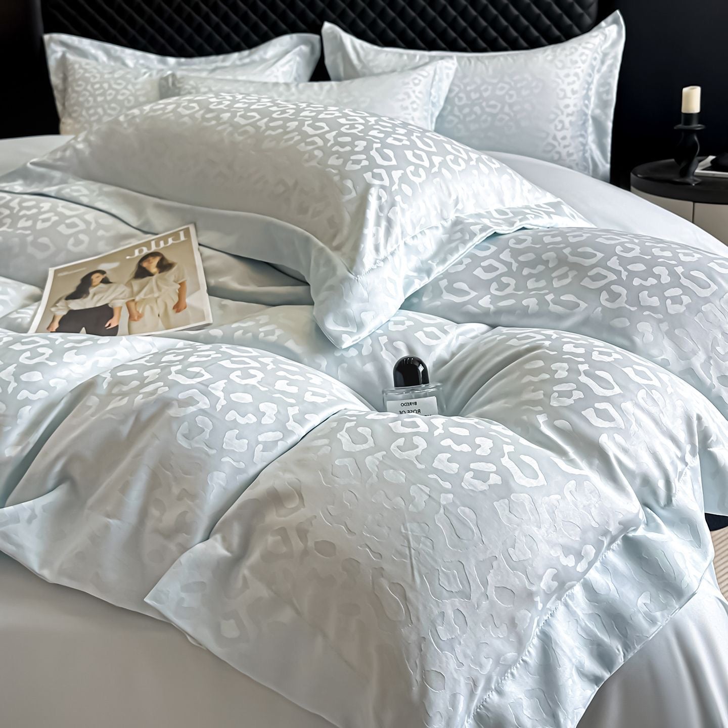 Jacquard Leopard Pattern Silky Satin Duvet Cover Bedding Set